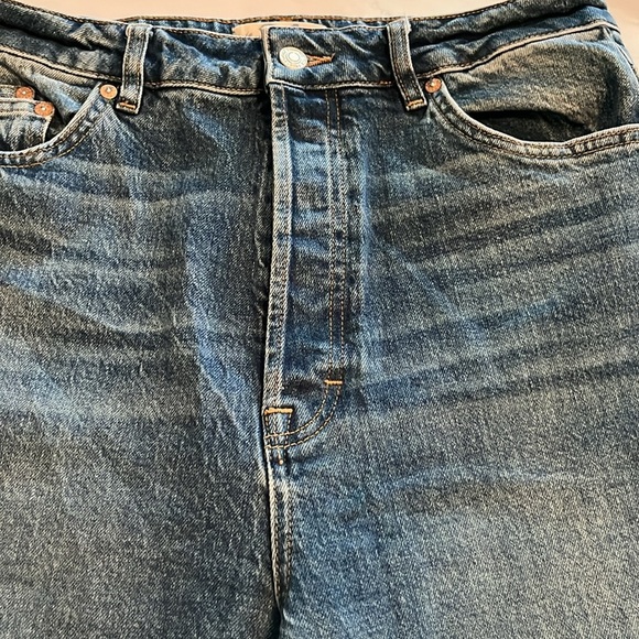 We The Free Straight Leg High Rise Size 31 - Picture 15 of 16